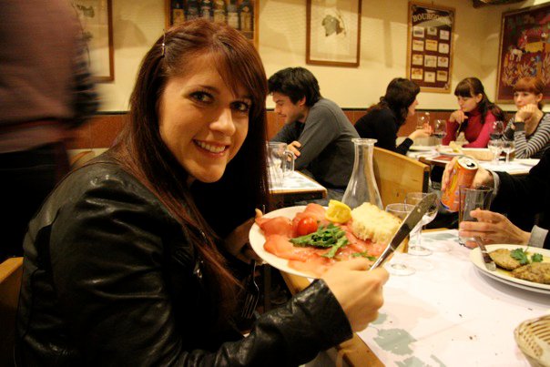 24076_872231034911_8349880_n